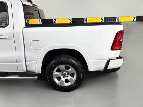 Used 2025 RAM 1500 Big Horn AWD/4WD image 14