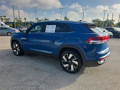 Used 2026 Volkswagen Atlas Cross Sport SE FWD image 6