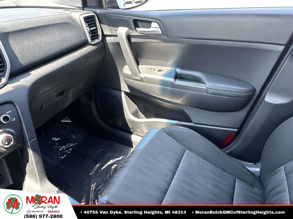 Used 2021 Kia Sportage LX AWD/4WD image 31