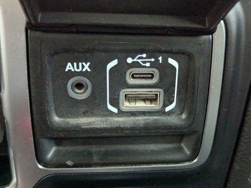 Used 2020 Jeep Wrangler Unlimited Sport S AWD/4WD image 22