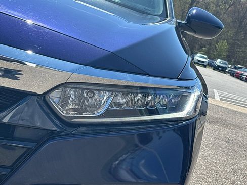 Used 2019 Honda Accord LX image 27