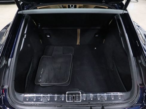 Used 2020 Porsche Panamera image 19