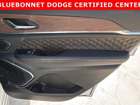 Used 2023 Jeep Grand Cherokee L Summit w/ High Altitude Package AWD/4WD image 28