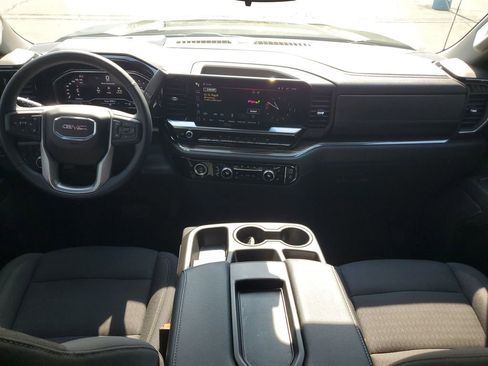 Used 2024 GMC Sierra 1500 Elevation AWD/4WD image 11