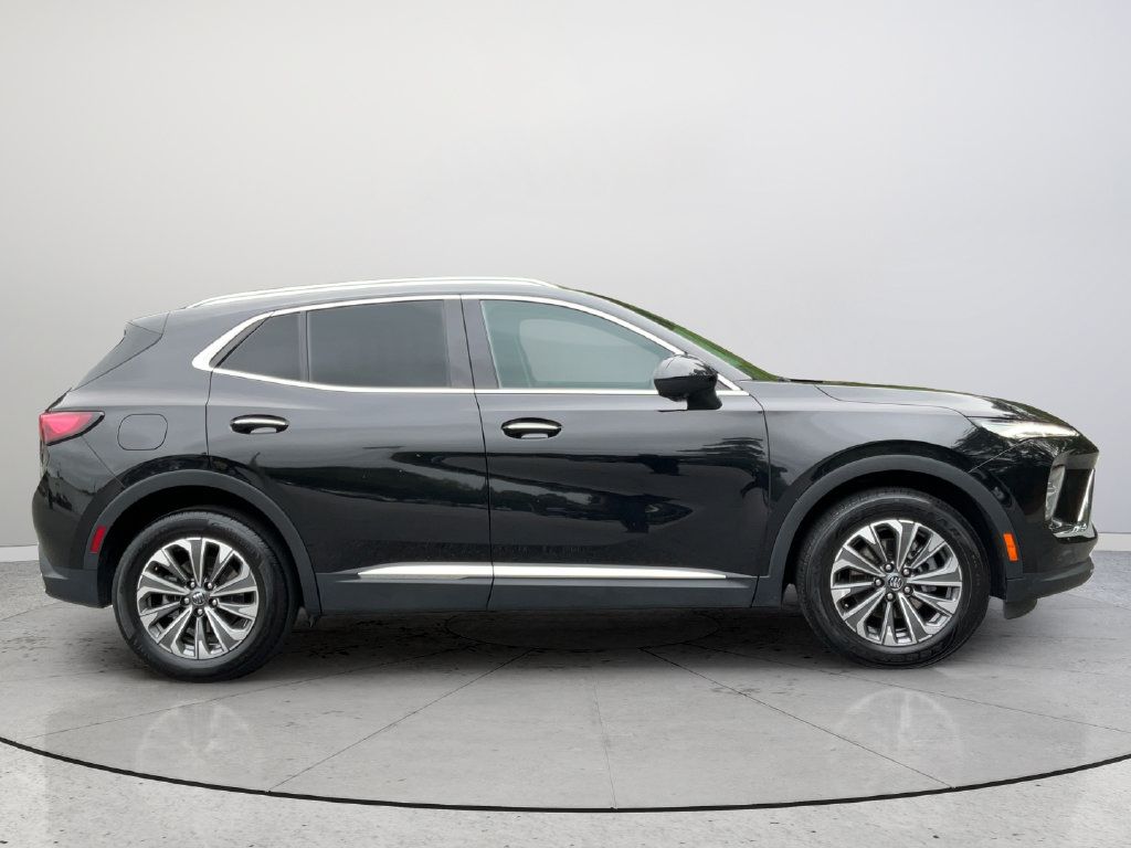 Used 2024 Buick Envision Preferred AWD/4WD image 5