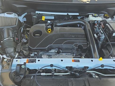 Used 2024 GMC Terrain Denali w/ Denali Premium Package image 32