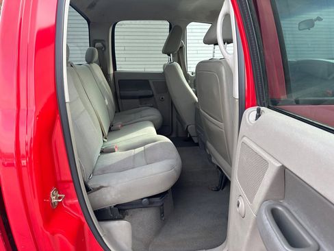 Used 2007 Dodge Ram 1500 Truck SLT image 14
