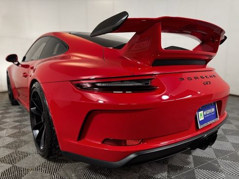 Used 2018 Porsche 911 GT3 image 4