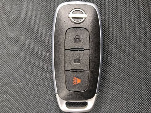 Used 2024 Nissan Kicks S FWD image 32