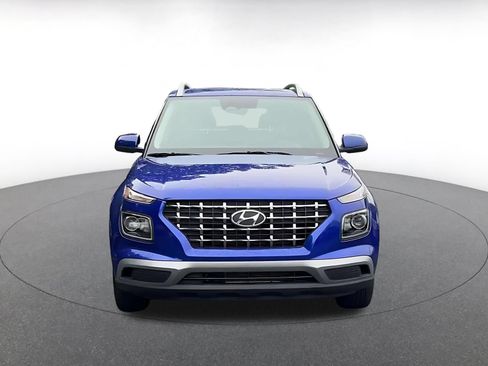 Used 2026 Hyundai Venue SEL FWD image 4