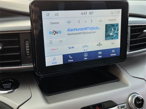 Used 2023 Ford Explorer XLT w/ Equipment Group 202A image 24