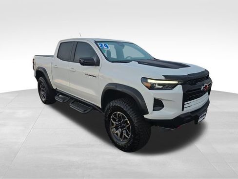 Certified 2024 Chevrolet Colorado ZR2 w/ ZR2 Convenience Package III AWD/4WD image 12
