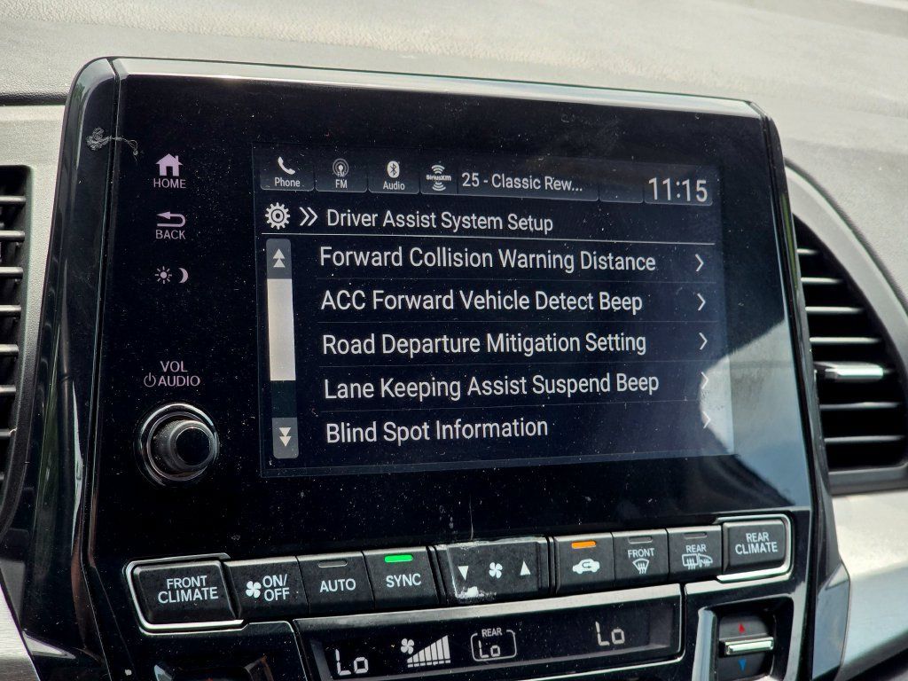 Used 2023 Honda Odyssey Sport image 43