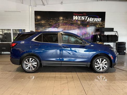 Used 2022 Chevrolet Equinox LT AWD/4WD image 7