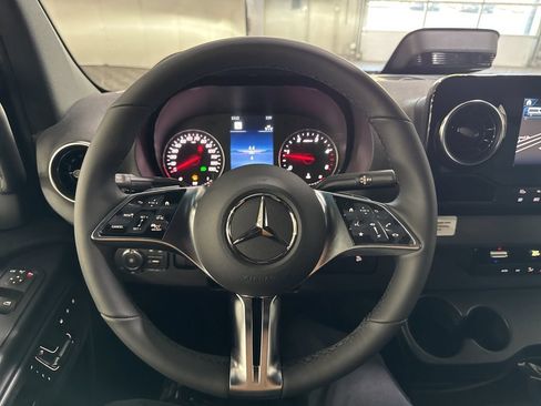 New 2026 Mercedes-Benz Sprinter 2500 image 33