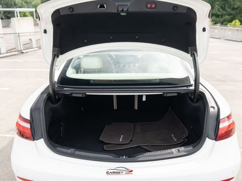 Used 2019 Mercedes-Benz E 450 4MATIC Coupe w/ AMG Line Package image 39