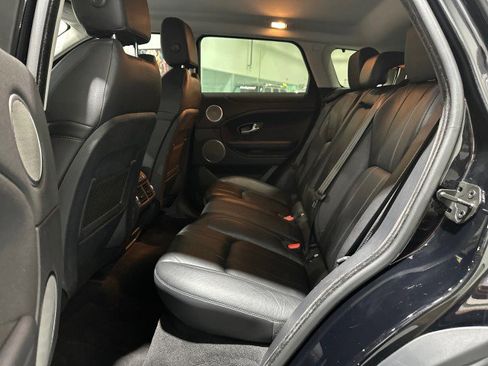 Used 2018 Land Rover Range Rover Evoque SE AWD/4WD image 30
