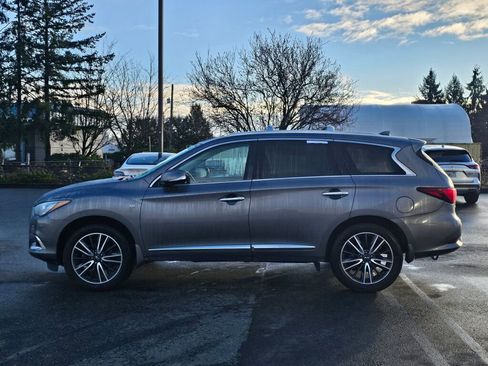 Used 2019 INFINITI QX60 Luxe w/ Sensory Package image 4