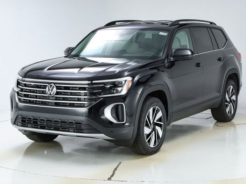 New 2026 Volkswagen Atlas SE image 1