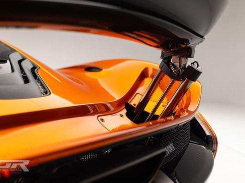 Used 2014 McLaren P1 image 26