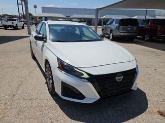 Used 2025 Nissan Altima 2.5 SV FWD video 2