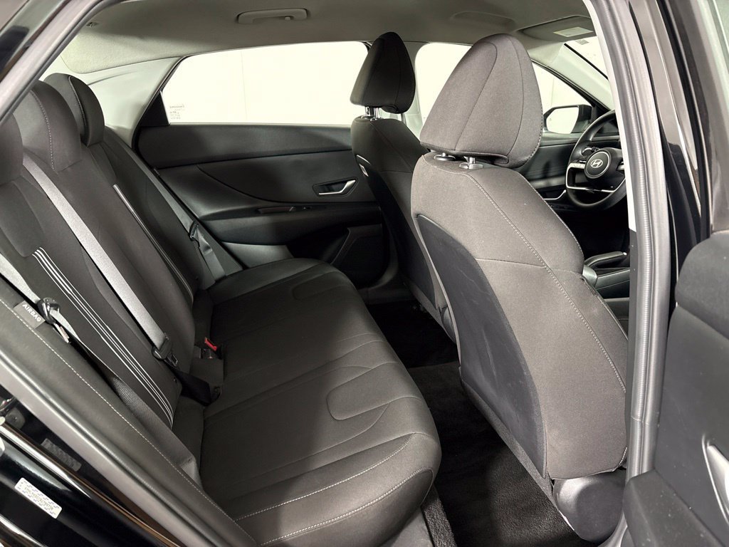 Used 2024 Hyundai Elantra SEL FWD image 20