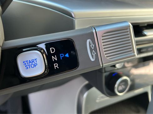New 2026 Hyundai Ioniq 9 SEL AWD/4WD image 34