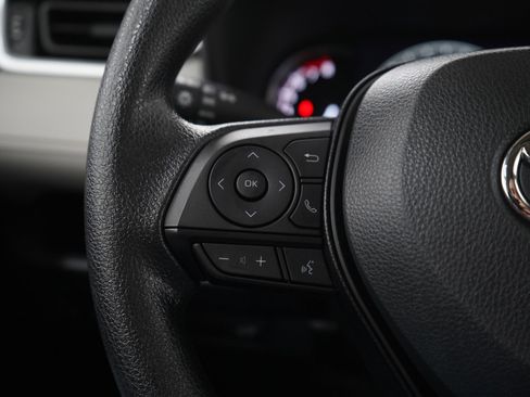 Used 2024 Toyota RAV4 XLE image 26