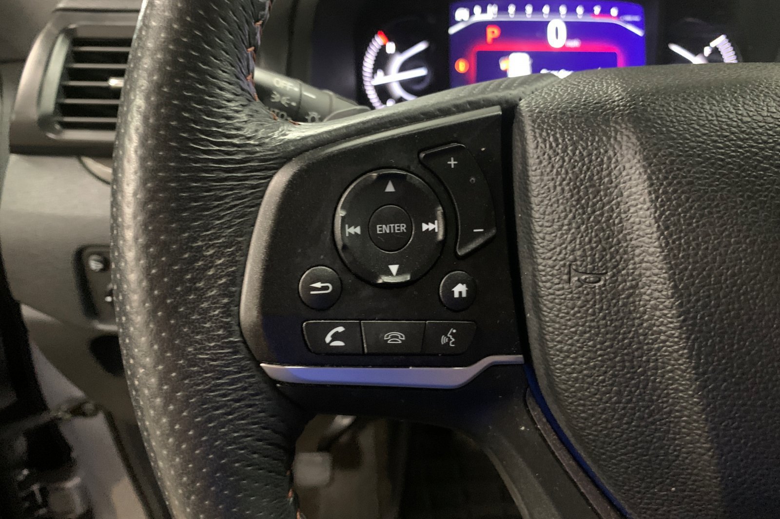 Certified 2022 Honda Passport TrailSport image 28