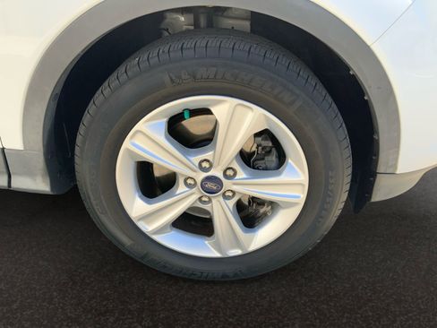 Used 2016 Ford Escape SE w/ Equipment Group 201A AWD/4WD image 27