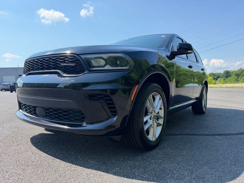 Used 2024 Dodge Durango GT AWD/4WD image 8
