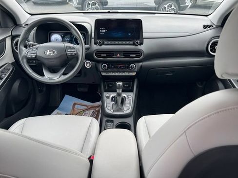 Certified 2022 Hyundai Kona Limited AWD/4WD image 14