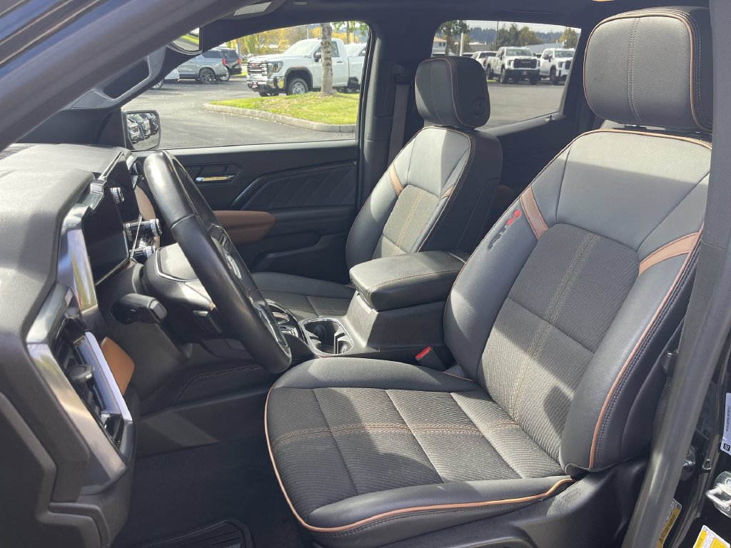 Certified 2024 GMC Canyon AT4 AWD/4WD image 20