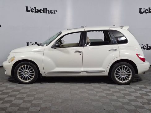 Used 2008 Chrysler PT Cruiser Limited FWD image 4