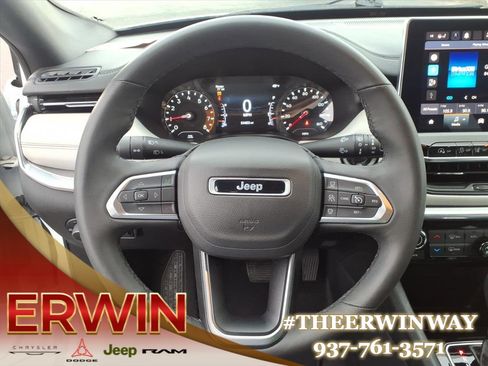 Certified 2024 Jeep Compass Limited image 17