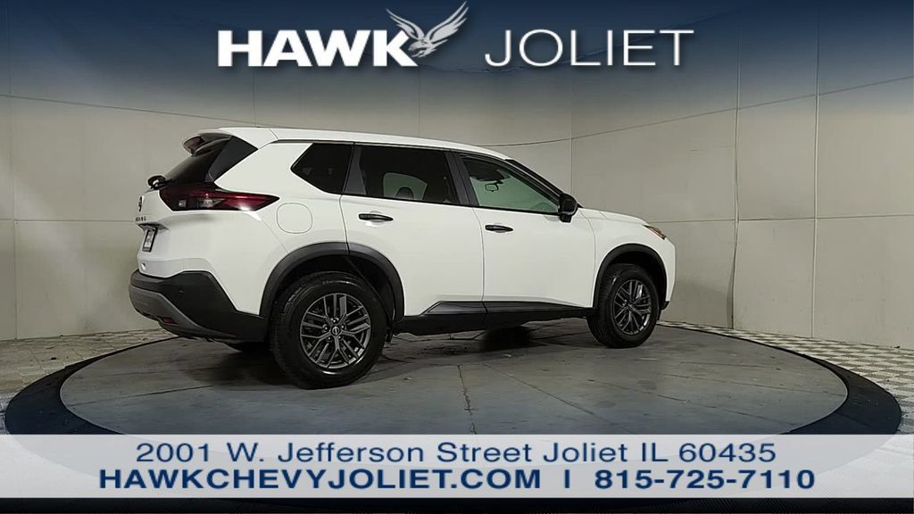Used 2023 Nissan Rogue S FWD image 7