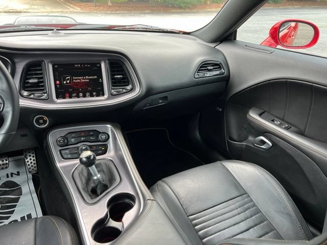 Used 2016 Dodge Challenger R/T Scat Pack RWD image 26