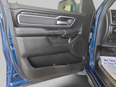 Used 2023 RAM 1500 Big Horn AWD/4WD image 29