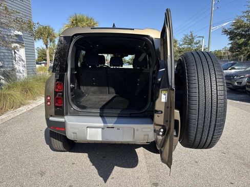 Certified 2025 Land Rover Defender 110 S image 11