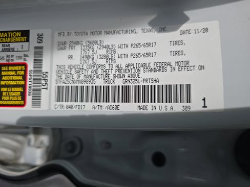 Used 2021 Toyota Tacoma TRD Sport image 37