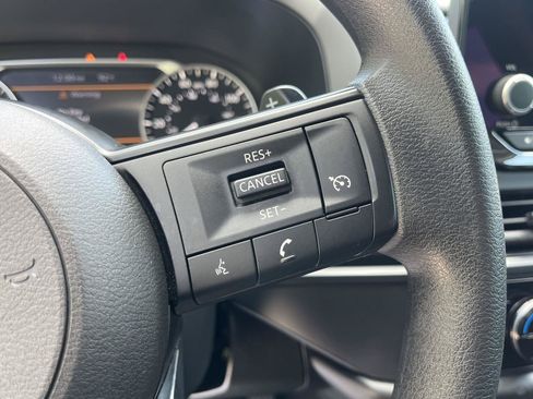 Certified 2025 Nissan Pathfinder S AWD/4WD image 27