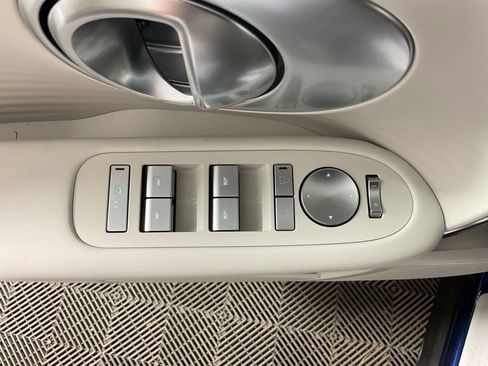 New 2026 Hyundai Ioniq 9 SE AWD/4WD image 20