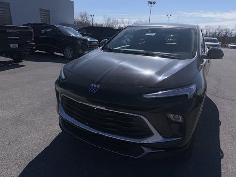 Used 2025 Buick Encore GX Preferred image 2