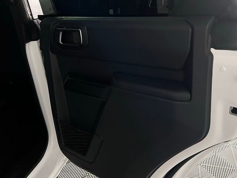 Used 2025 Ford Bronco Big Bend image 30