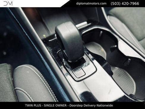 Used 2023 Volvo C40 P8 Recharge Plus AWD/4WD image 31