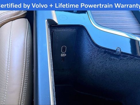 Used 2022 Volvo XC60 B5 Inscription w/ Protection Package Premier image 32