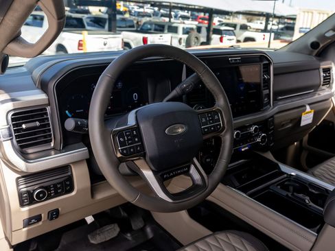 Used 2026 Ford F450 Platinum w/ Platinum Plus Package image 17