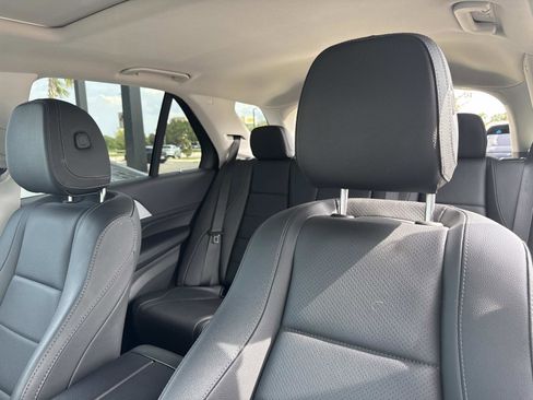 Used 2024 Mercedes-Benz GLE 350 4MATIC image 22
