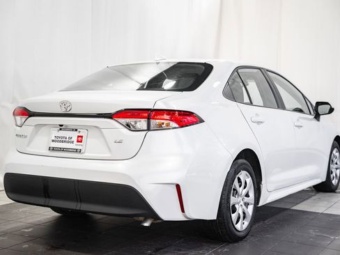 Used 2024 Toyota Corolla LE image 4