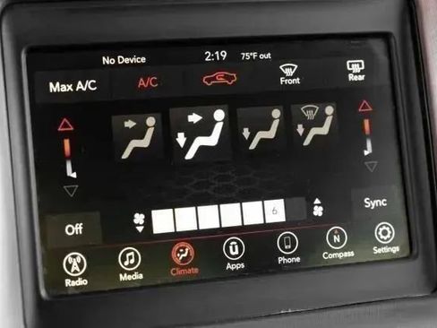 Used 2022 Dodge Charger SXT image 38